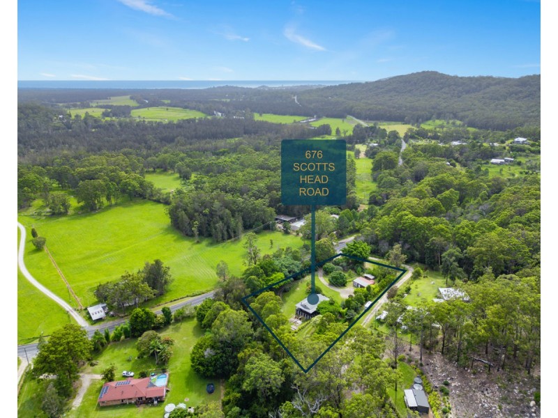 676 Scotts Head Road, Way Way NSW 2447