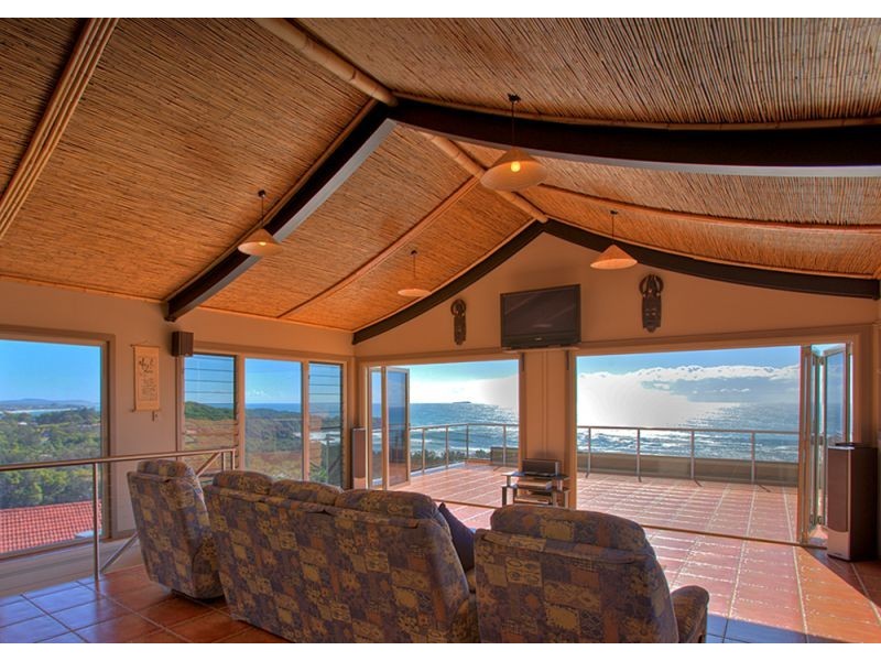 17 Macauleys Headland Drive, Coffs Harbour NSW 2450