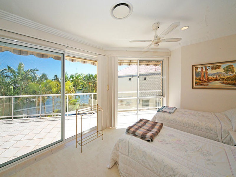 Benowa QLD 4217