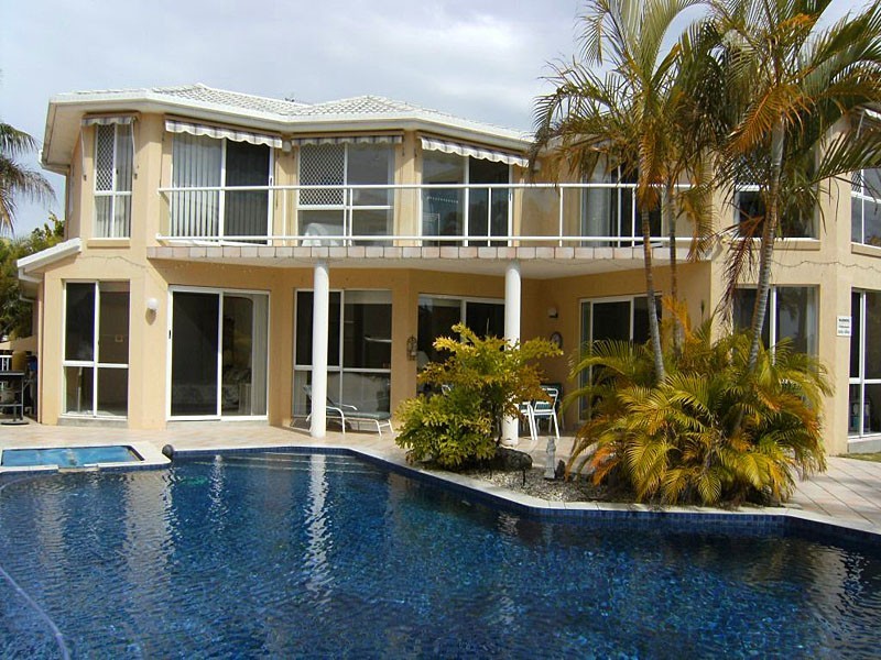 Benowa QLD 4217