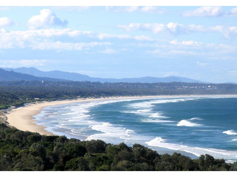 32 Vista Way, Scotts Head NSW 2447