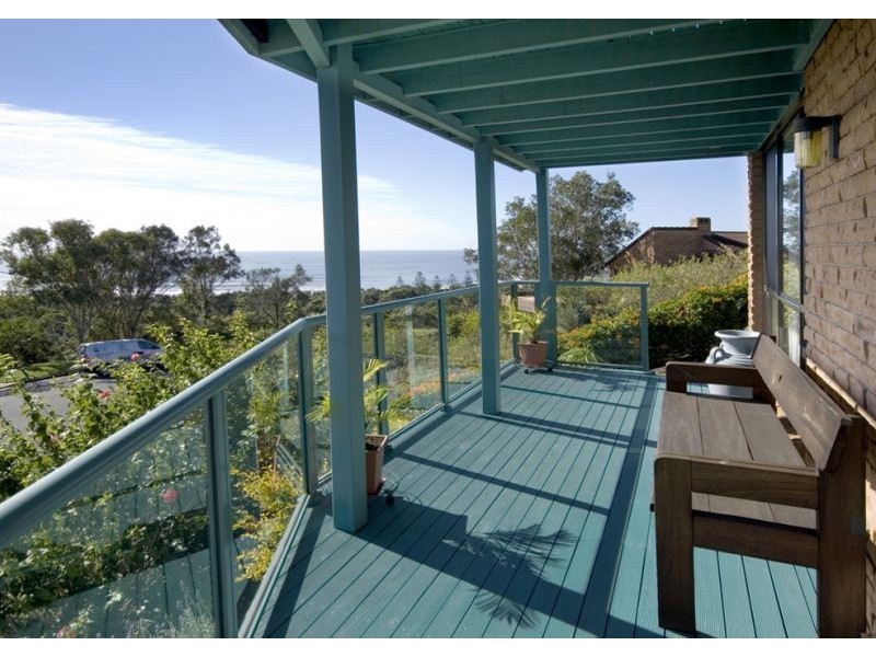 32 Vista Way, Scotts Head NSW 2447