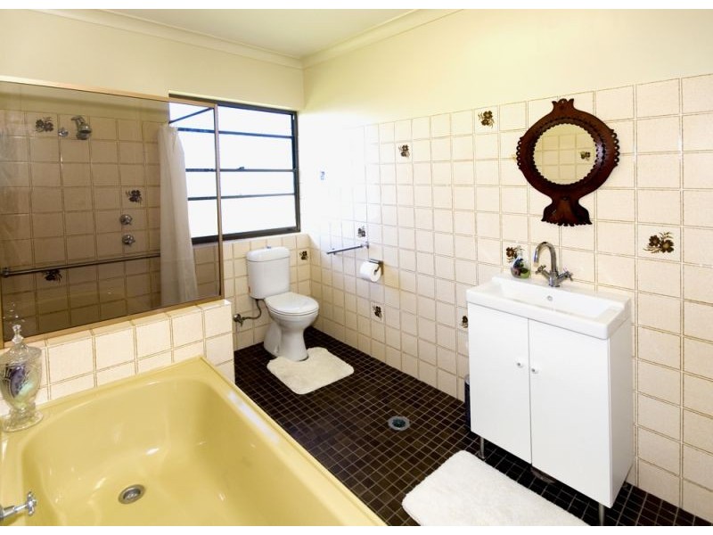 32 Vista Way, Scotts Head NSW 2447