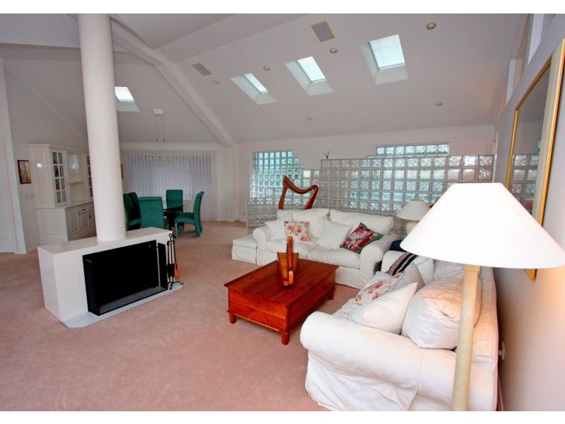 1 Burgess Road, Forster NSW 2428