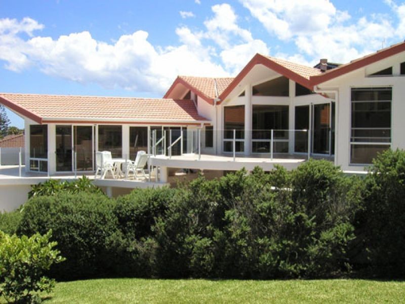 1 Burgess Road, Forster NSW 2428