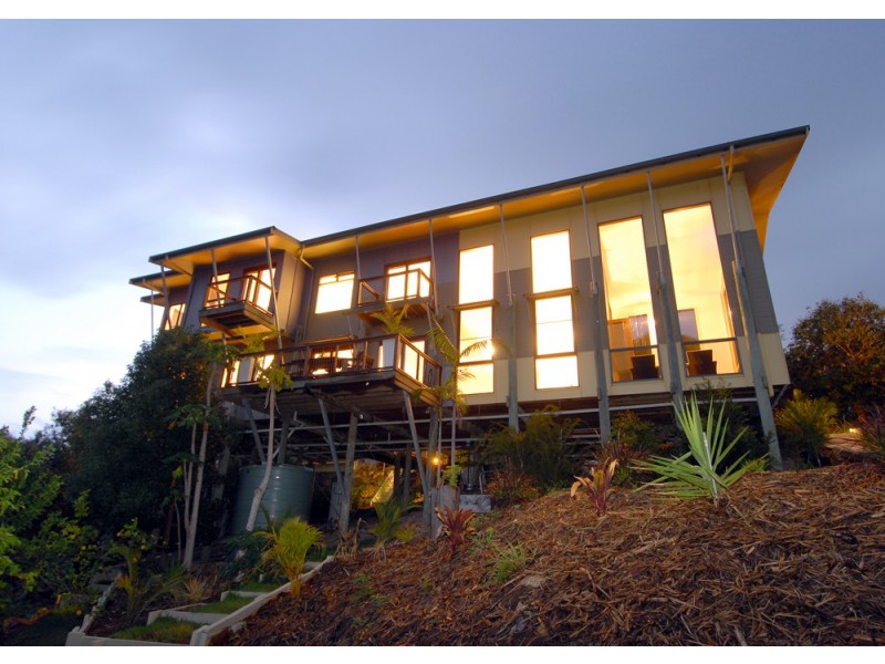 175 Ocean Vista Drive, Maroochy River QLD 4561