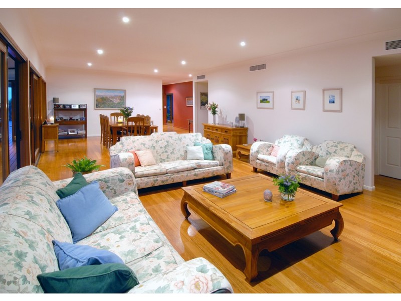 17 Caree Court, Maroochy River QLD 4561