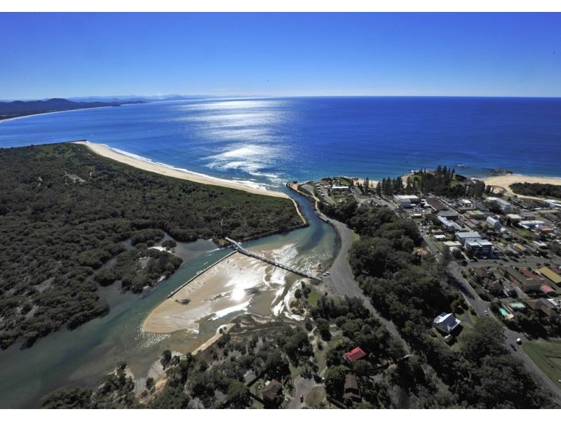 5 Burrawong Drive, South West Rocks NSW 2431