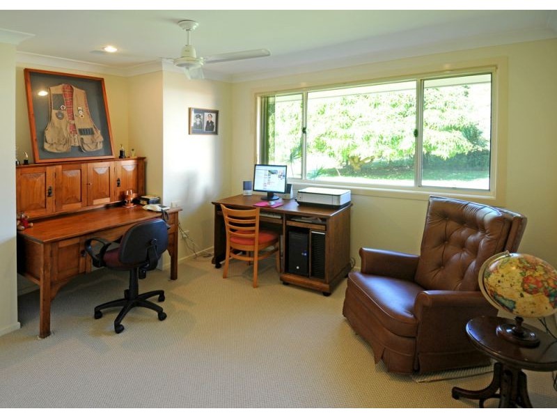 16 Marandowie Drive, Iluka NSW 2466