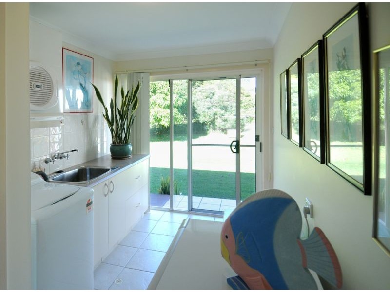 16 Marandowie Drive, Iluka NSW 2466