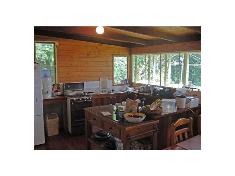 17 McNally Street, Bellingen NSW 2454