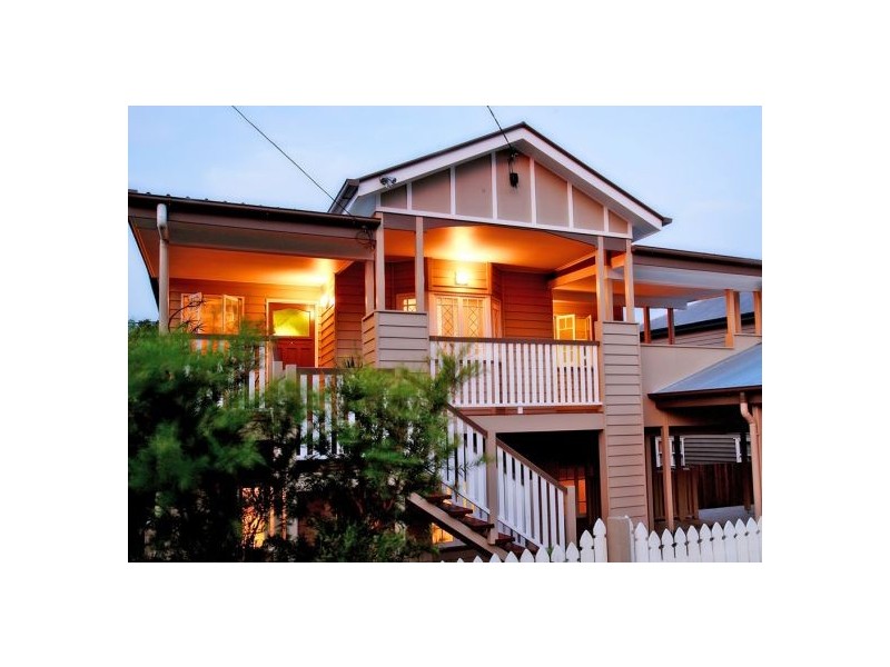 62 Bovelles Street, Camp Hill QLD 4152