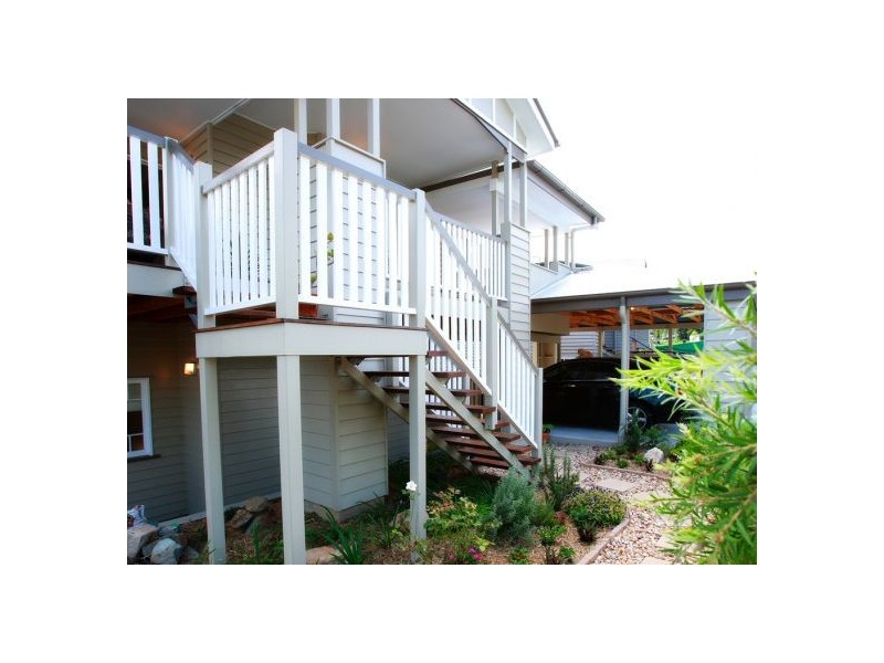 62 Bovelles Street, Camp Hill QLD 4152