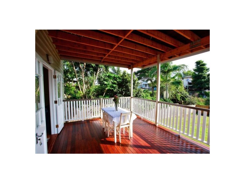 62 Bovelles Street, Camp Hill QLD 4152