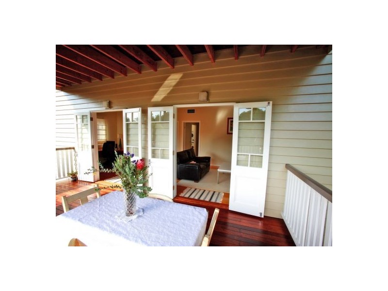 62 Bovelles Street, Camp Hill QLD 4152