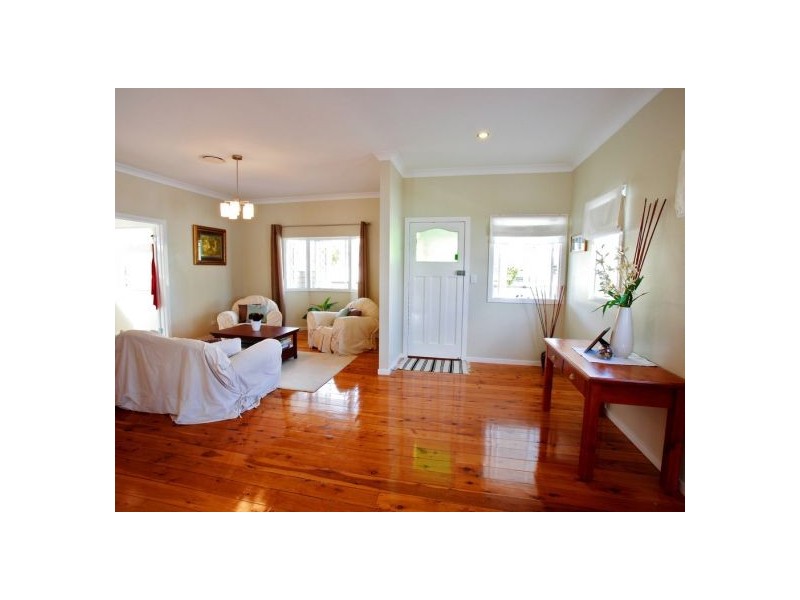 62 Bovelles Street, Camp Hill QLD 4152