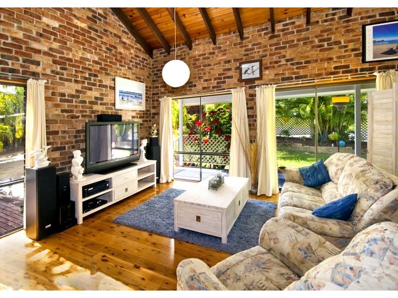 11 Kuta Avenue, Valla Beach NSW 2448