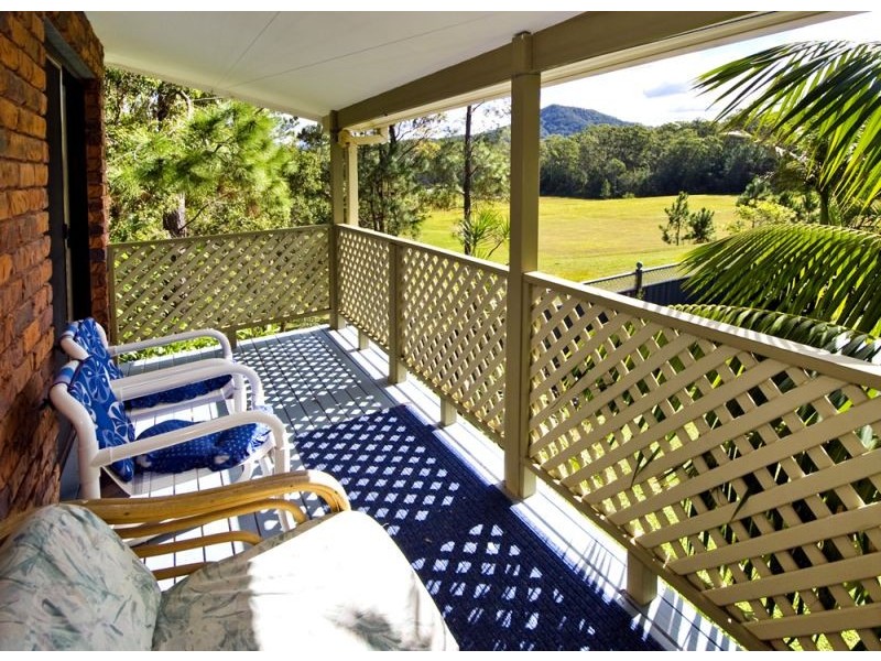 11 Kuta Avenue, Valla Beach NSW 2448