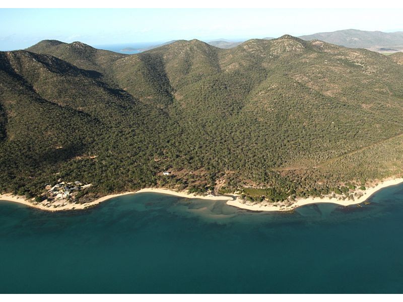 Hideaway Bay QLD 4800