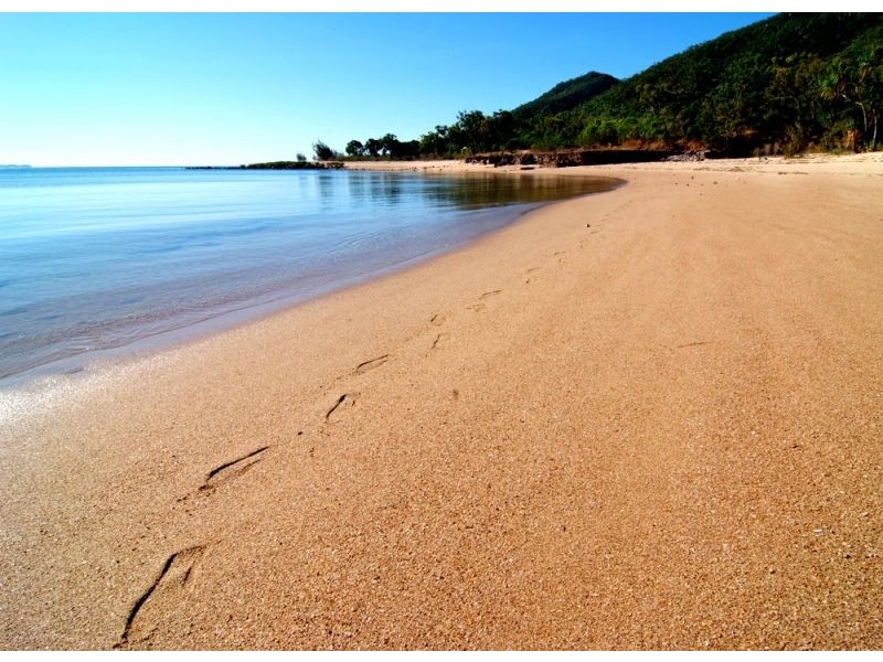 Hideaway Bay QLD 4800