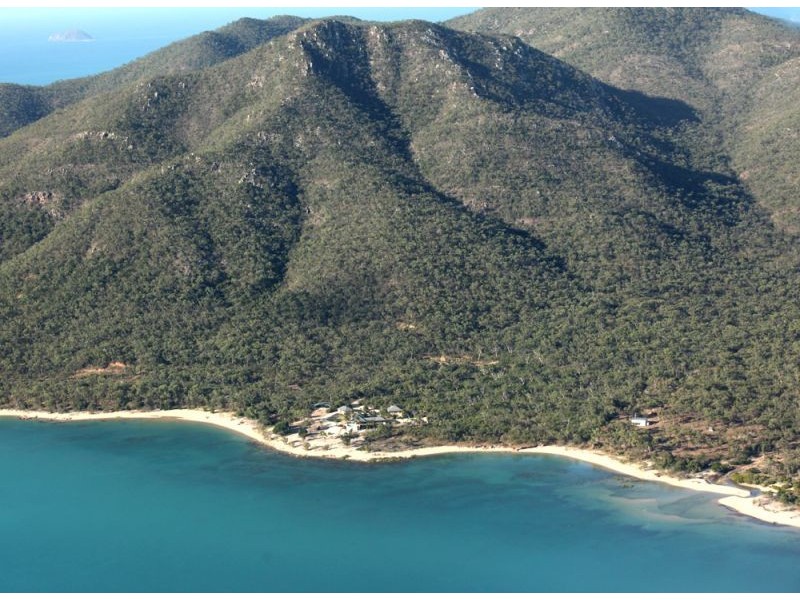 Hideaway Bay QLD 4800