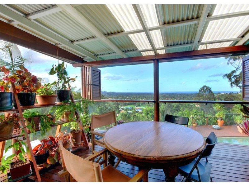 42 Tongarra Drive, Ocean Shores NSW 2483