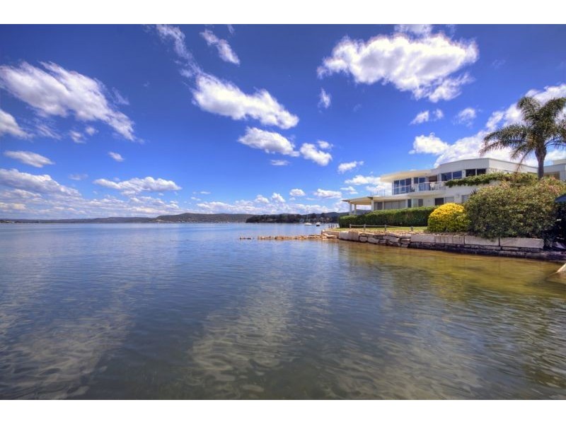 East Gosford NSW 2250