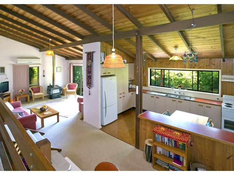 12 Braithwaite Avenue, Bellingen NSW 2454
