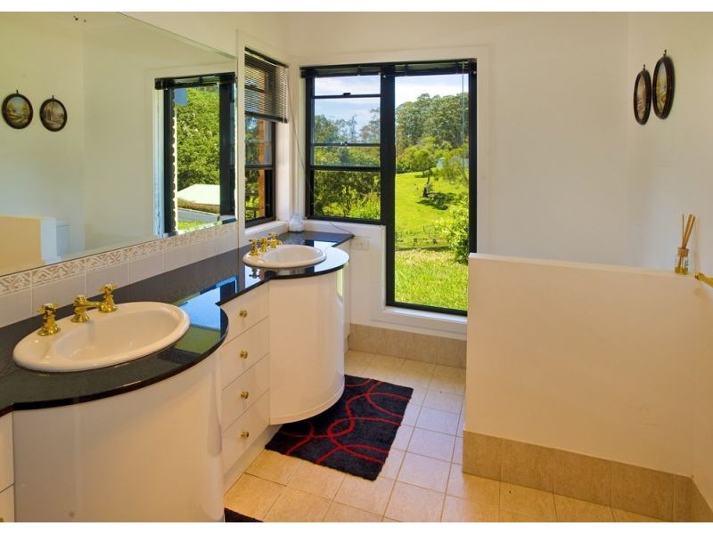 219 Cassidys Road, Bonville NSW 2441