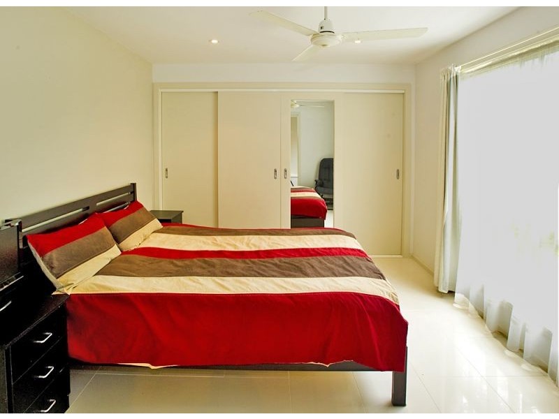 19 Beach Parade, Mylestom NSW 2454