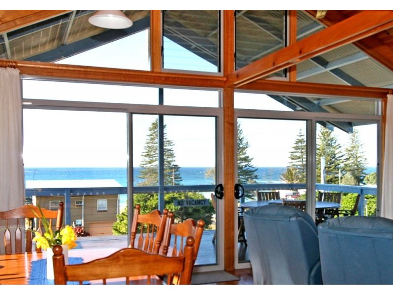 126 Ocean Road, Brooms Head NSW 2463