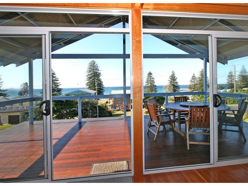 126 Ocean Road, Brooms Head NSW 2463