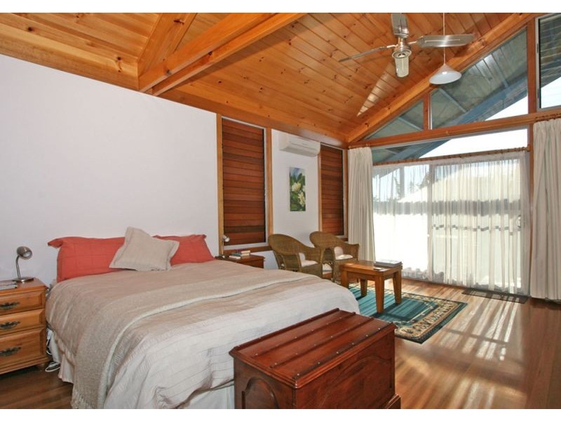 126 Ocean Road, Brooms Head NSW 2463