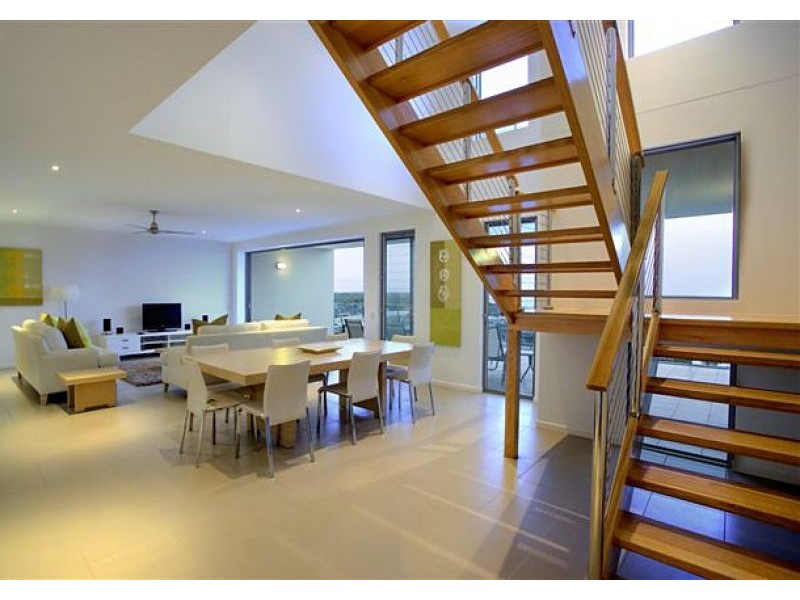 6/5 Ocean View Parade, Rainbow Beach QLD 4581