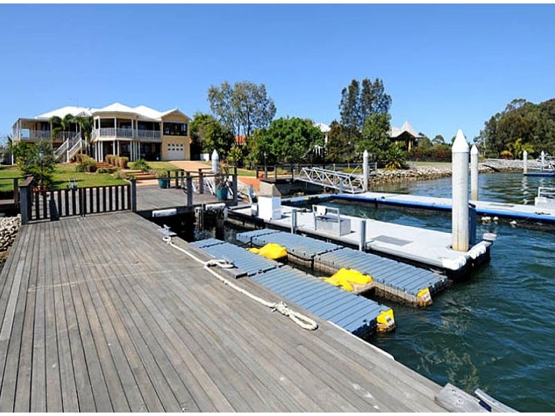 48 Palm Terrace, Yamba NSW 2464