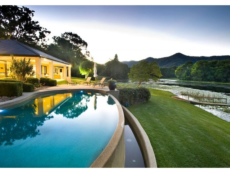 34 Faviell Drive, Bonville NSW 2441