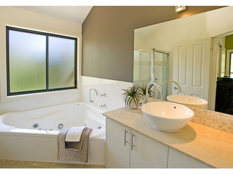 5 Sanctuary Place, Hyland Park NSW 2448