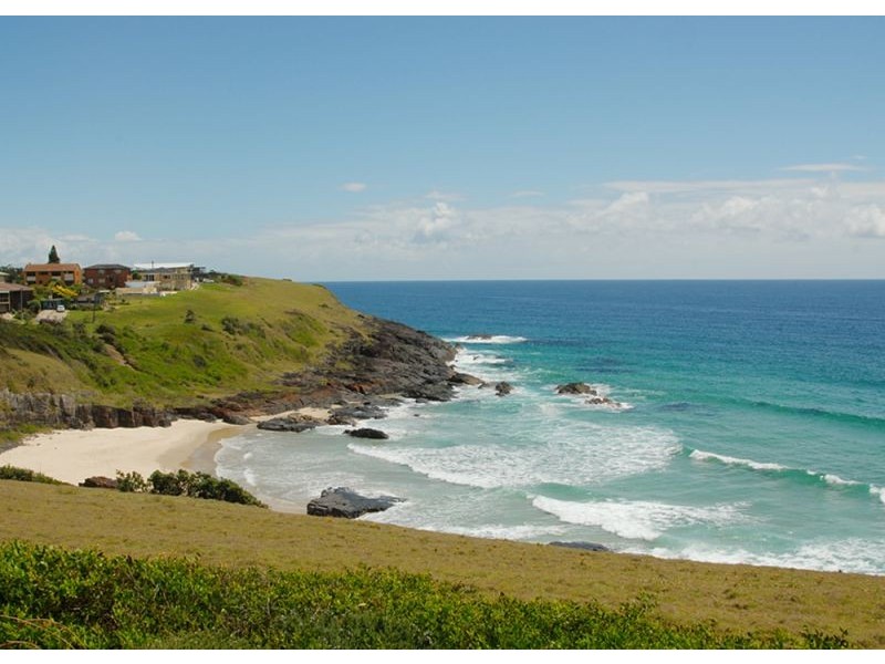 3 Seabreeze Place, Scotts Head NSW 2447