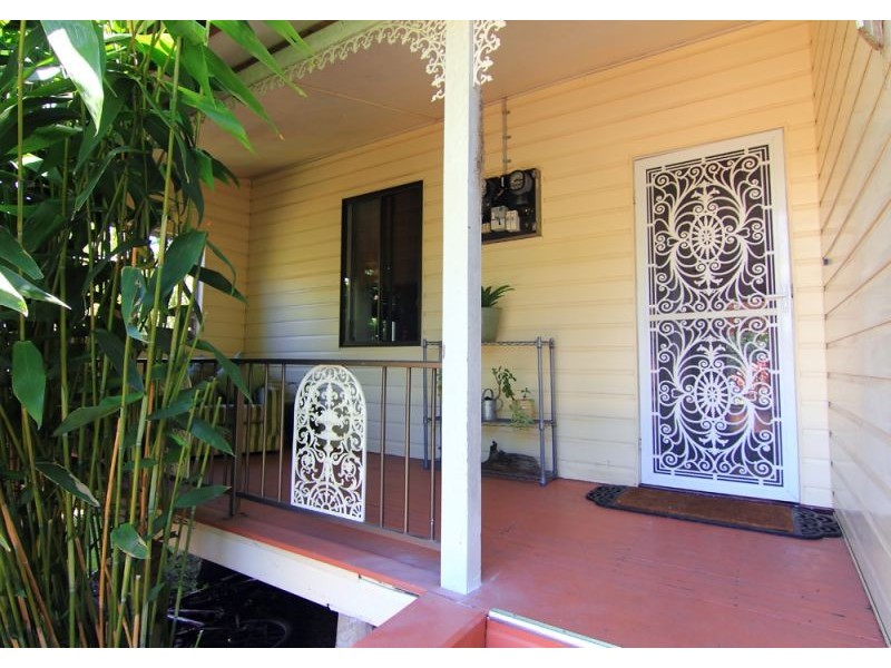 10 Hammond Street, Bellingen NSW 2454