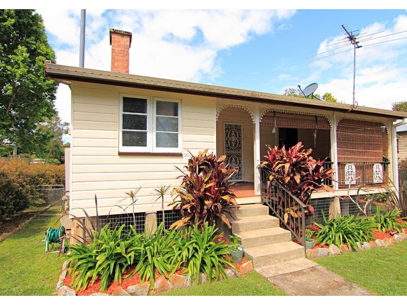 10 Hammond Street, Bellingen NSW 2454