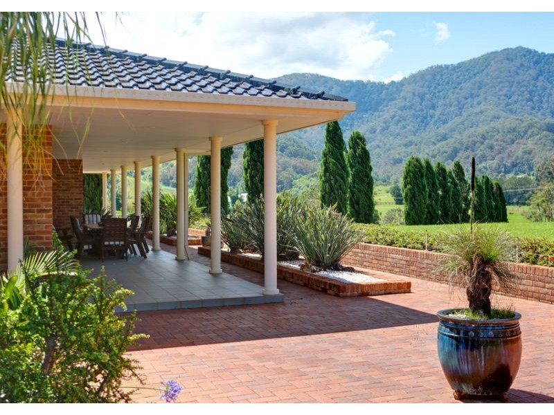 279 Crossmaglen Road, Bonville NSW 2441