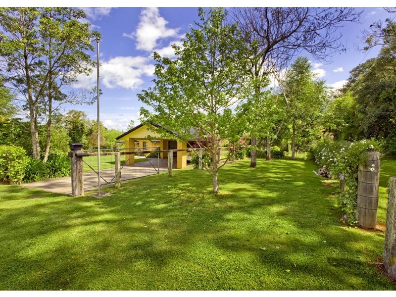 22 Tamarind Drive, Dorrigo NSW 2453