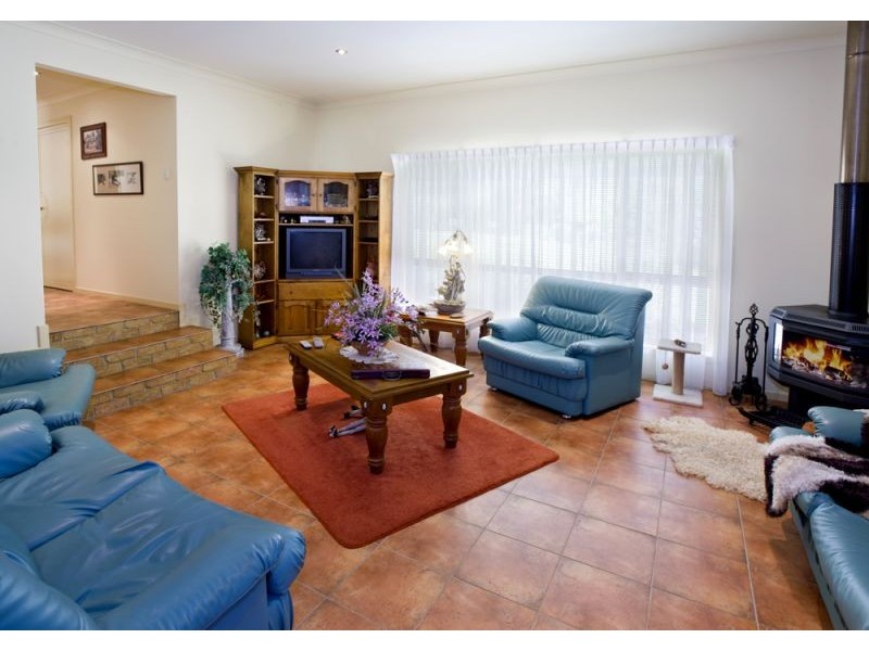 22 Tamarind Drive, Dorrigo NSW 2453