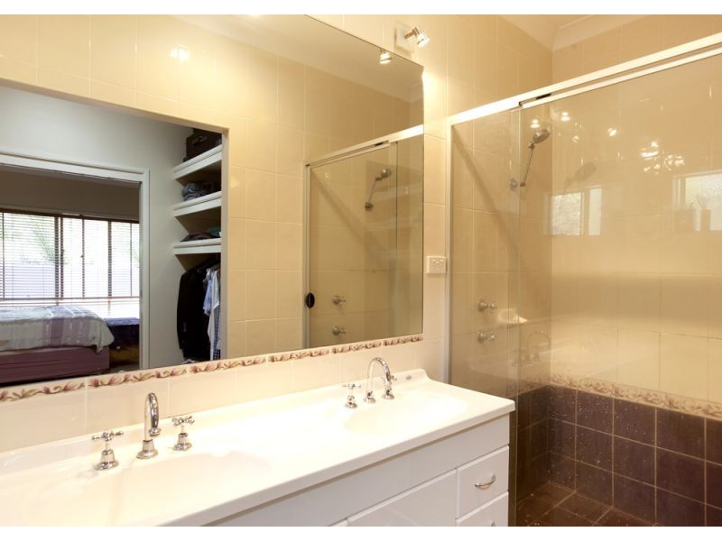 16 Sanctuary Place, Hyland Park NSW 2448