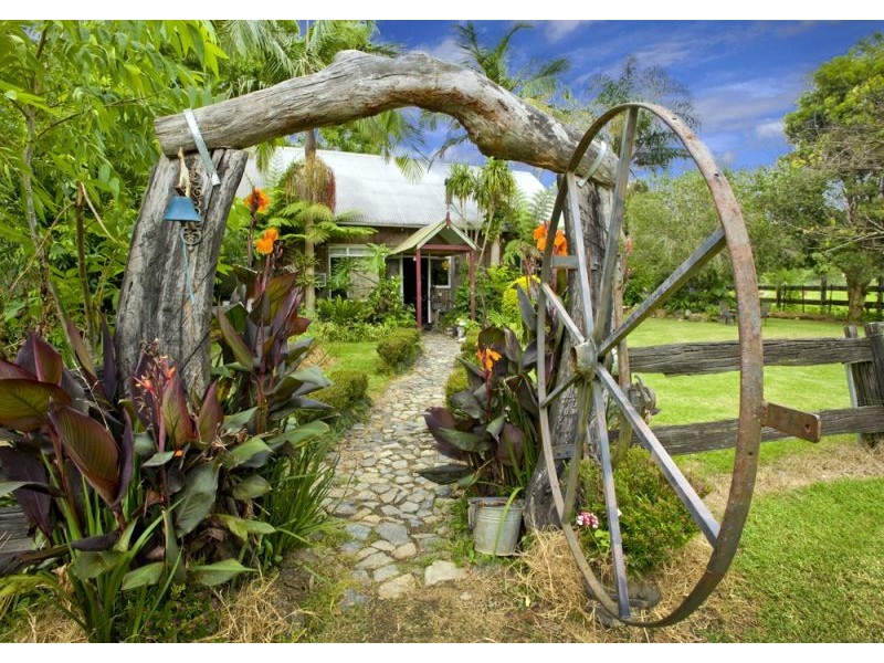 418 North Island Loop Road, Coffs Harbour NSW 2450