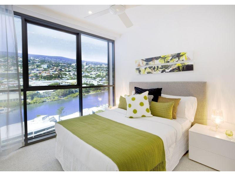 55 Railway Terrace, Milton QLD 4064