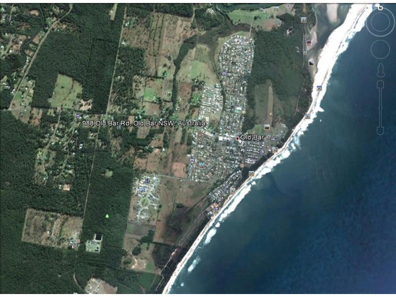 988 Old Bar Road, Old Bar NSW 2430