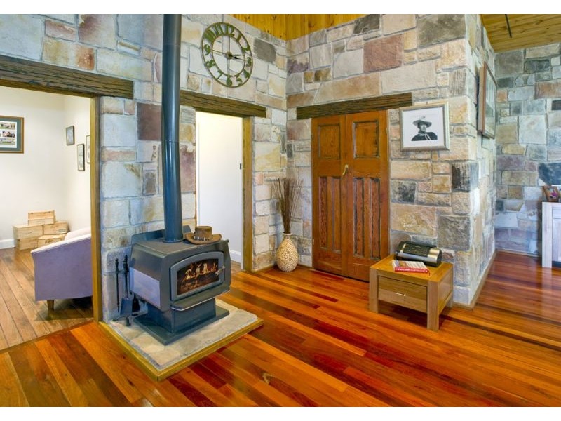 83 Old Ferry Road, Raleigh, Bellingen NSW 2454