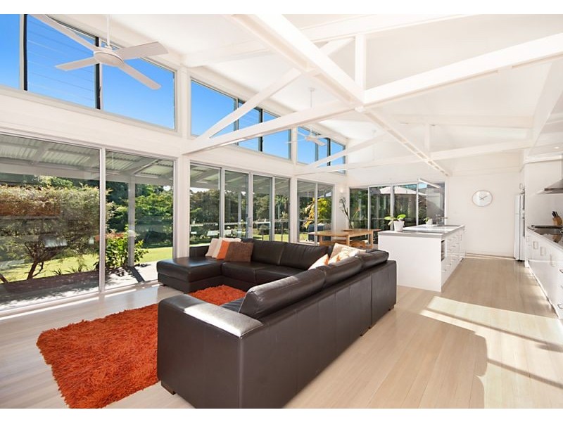 14 Magnolia Place, Ewingsdale NSW 2481