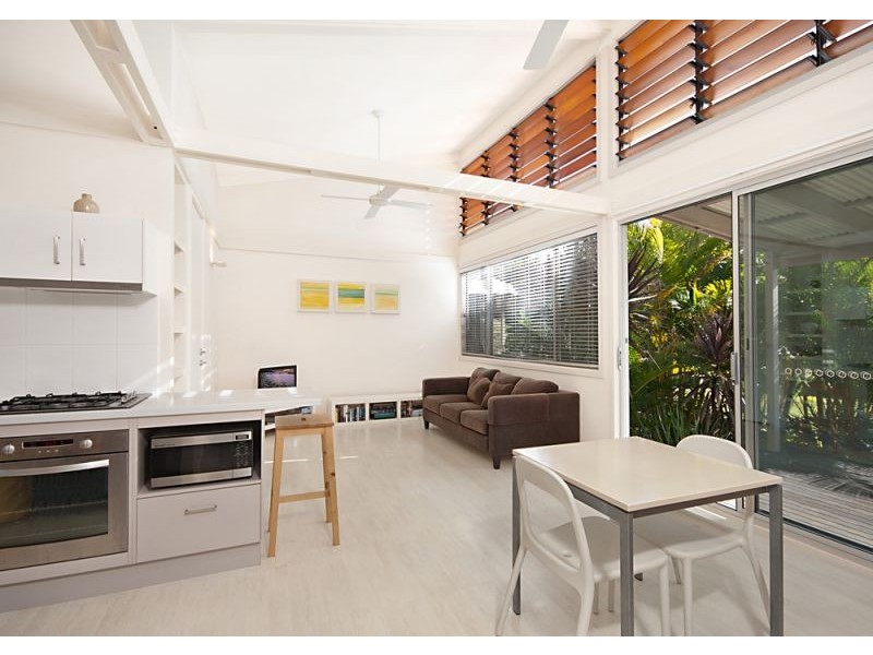 14 Magnolia Place, Ewingsdale NSW 2481